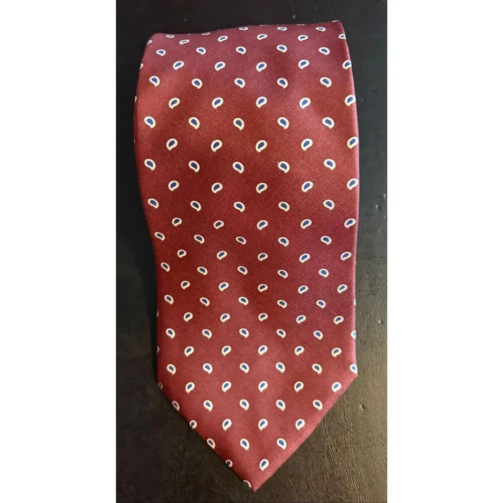 Brooks Brothers tie